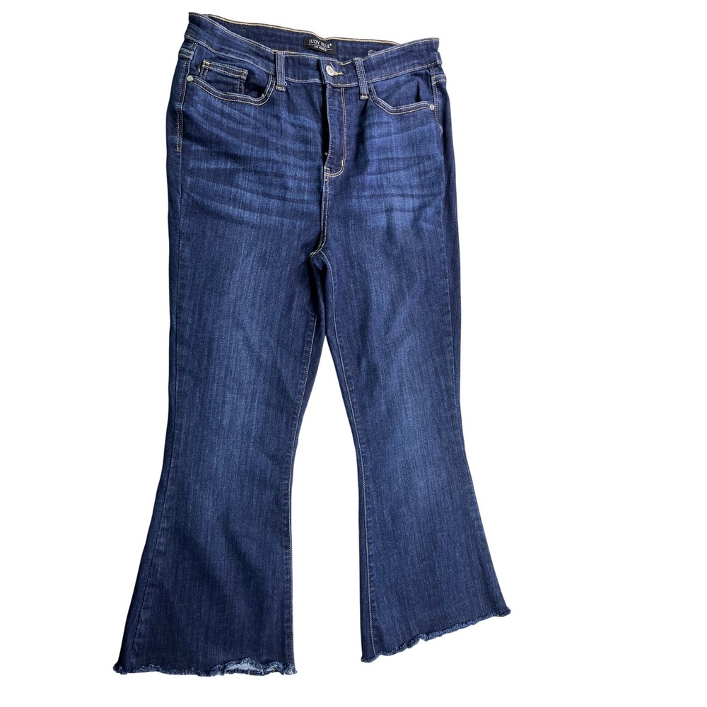 Judy Blue 11/30 Dark Wash Flare Jeans Raw Hem Stretch Denim Women's‎